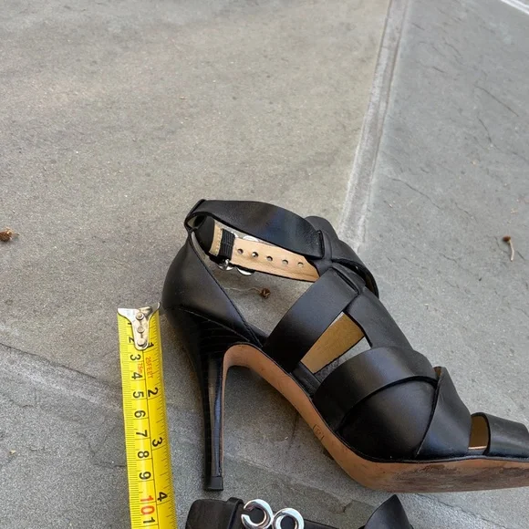 Coach MILA Black Leather Buckle Sandals Dress stiletto Size 6.5 - Picture 8 of 13